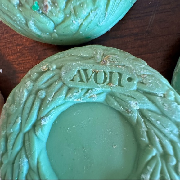 VINTAGE AVON AND YULTIDE CHRISTMAS SHAPES SOAP - 14 pc - Picture 4 of 6